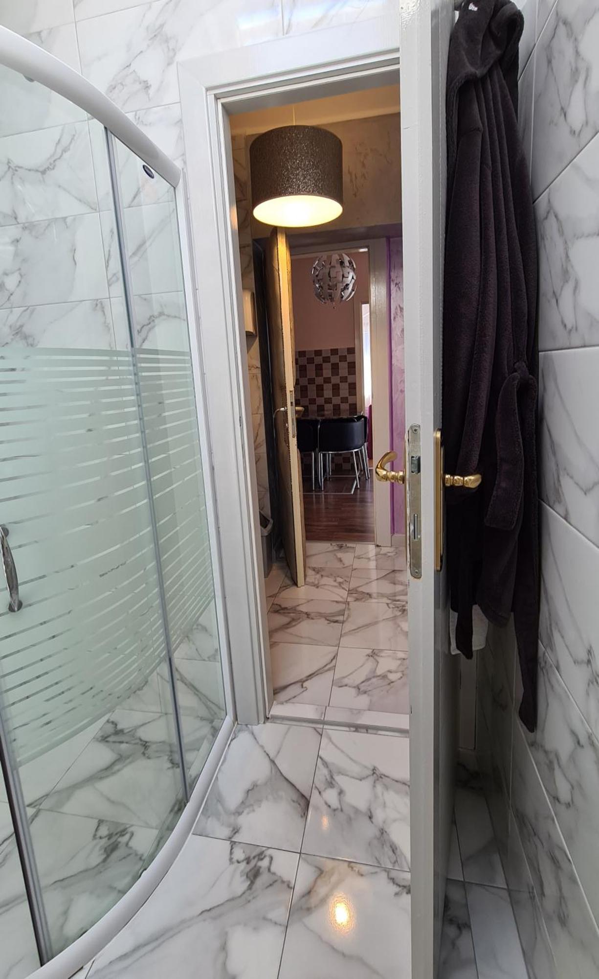 Lux Apartments With Pool Dex Zemun Polje المظهر الخارجي الصورة