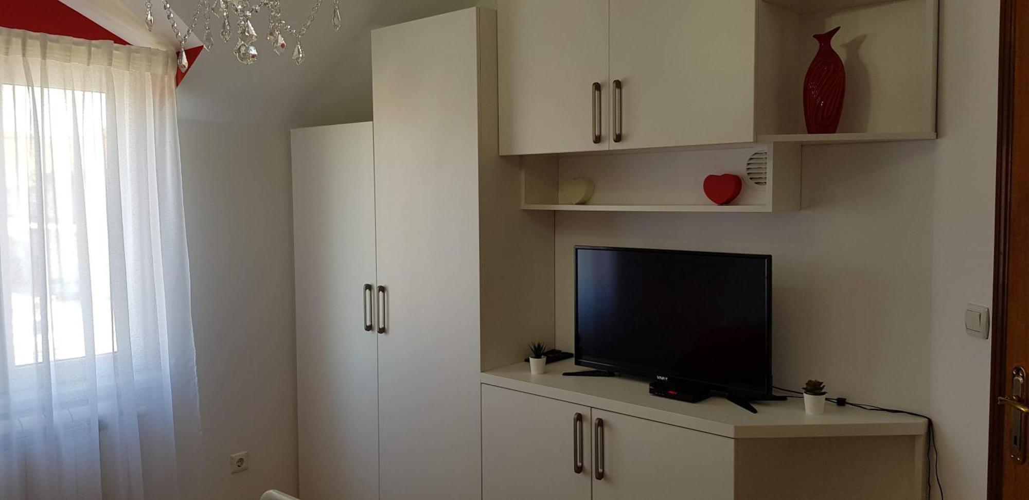 Lux Apartments With Pool Dex Zemun Polje الغرفة الصورة